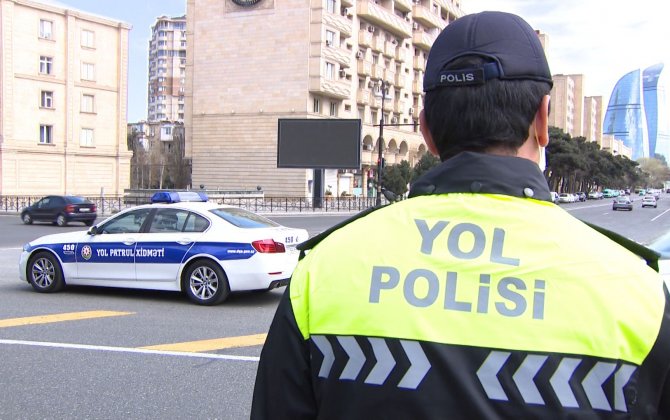 Yol polisindən piyadalara yol verməyən sürücülərə XƏBƏRDARLIQ