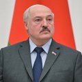 Лукашенко сообщил о достаточном количестве подписей для выдвижения в президенты