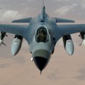 США прекращают поддержку украинских F-16