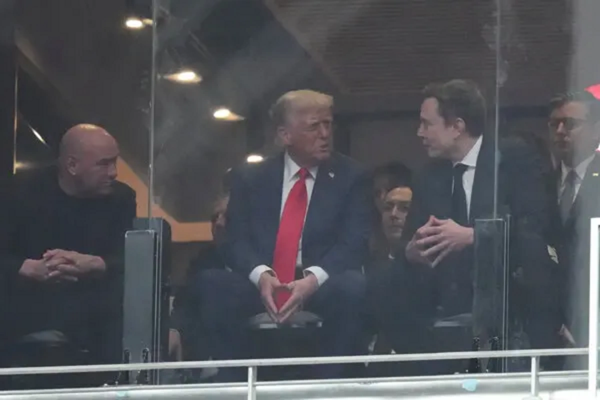 Я по тебе скучал: чтец по губам раскрыла суть беседы Трампа и Маска-ВИДЕО