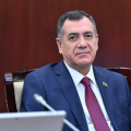 “Böyük dövlət müəssisələri xərclərini şişirdirlər” - Qüdrət Həsənquliyev