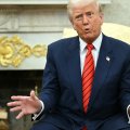 Трамп заявил о прекращении торговых переговоров с Канадой