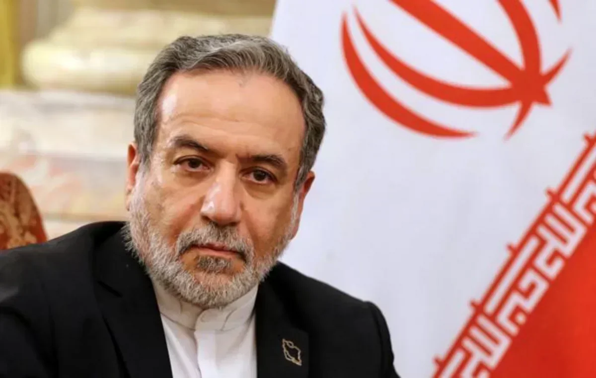 Арагчи назвал блокаду иранских портов нарушением режима прекращения огня