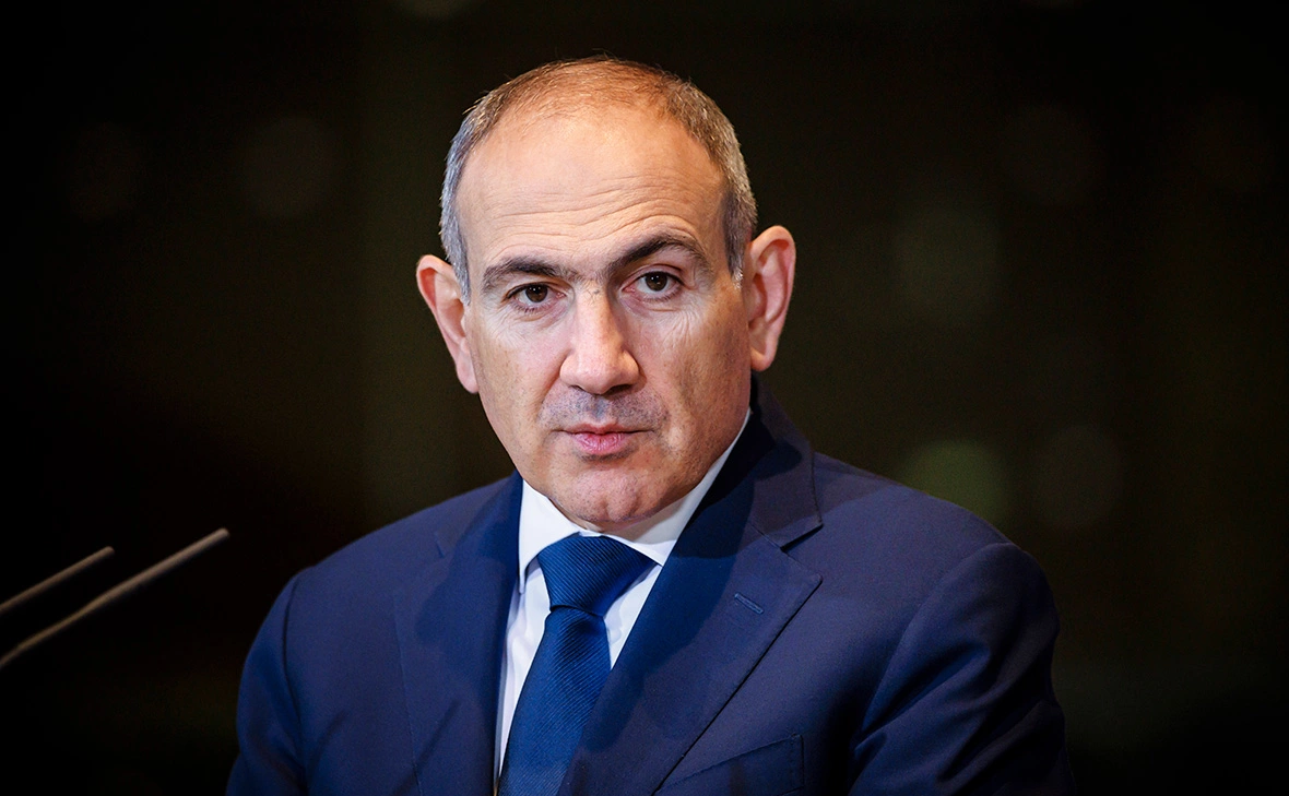 Пашинян осудил сожжение турецкого флага членами Дашнакцутюн