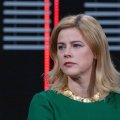 Премьер Латвии подала в отставку