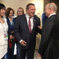 Путин: «Дружу со Шрёдером. Что здесь плохого?»