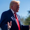 Трамп допустил продление блокады Ормуза со стороны США до осени