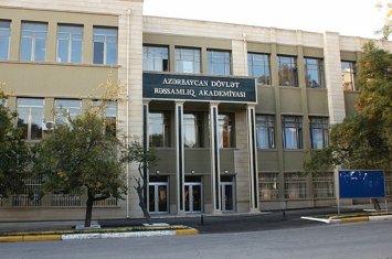 Azərbaycan Dövlət Rəssamlıq Akademiyası abituriyentlərin qeydiyyatını niyə təsdiqləmir? - rektordan AÇIQLAMA+ÖZƏL