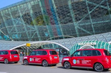 Aeroportdan taksi sifarişi qadağan edilir? - VİDEO
