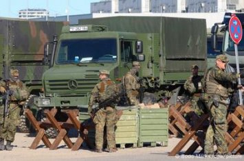 Армия ФРГ провела крупнейшие учения в Гамбурге