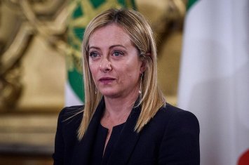 На Мелони подали иск в МУС