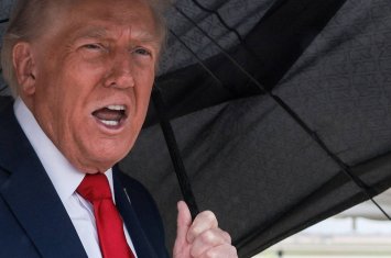 Трамп пригрозил Путину последствиями, если конфликт с Украиной не будет урегулирован