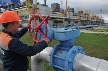 Европа вдвое сократила импорт российского газа