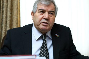 Sabir Rüstəmxanlı qızı ilə Elçinin ayrılığından danışdı