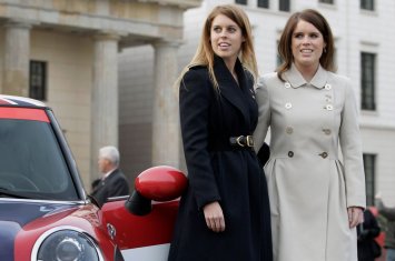 Сестры принца Уильяма на фоне его угроз покинули Великобританию