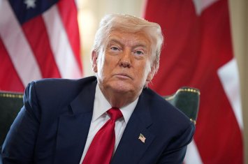 Трамп может войти в историю как первый президент, посетивший слушания Верховного суда