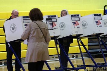 На выборах Нью-Йорка впервые с 1969 года проголосовали рекордные 2 млн человек