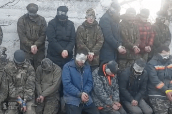 Ukrayna döyüşçüləri yalnız bir kəndin təmizlənməsi zamanı 53 işğalçını öldürdü...-19 əsir...-XƏRİTƏ- VİDEO