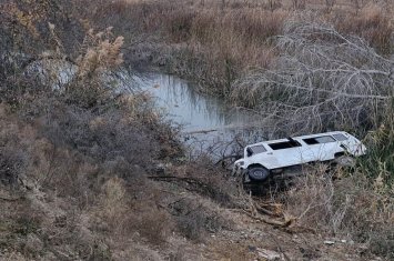Şəmkirdə fəhlə daşıyan mikroavtobus su kanalına aşdı: 12 yaralı var - ADLAR - YENİLƏNİB