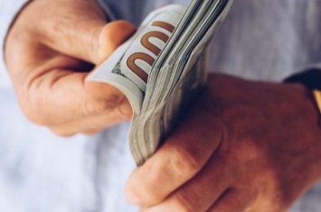 8 ildən sonra İLK – Dollar kəskin UCUZLAŞDI