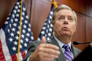 Линдси Грэм — иранцам: Помощь уже в пути