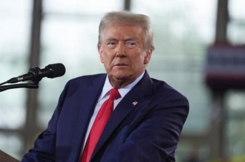 Трамп: США и России не надо продлевать ДСНВ