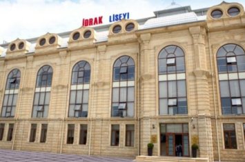 İdrak Liseyində şagird müəllimi güllələdi