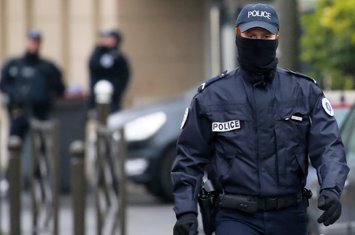 В салон красоты во Франции бросили гранату, пострадали шесть человек