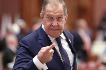 Лавров пригрозил Европе всеми имеющимися военными средствами