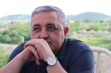 40 ildir dərd qovuran şair: “O uşaq məni odsuz, ocaqsız yandırdı”