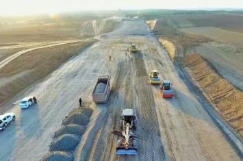 Сколько дорог восстановлено в Карабахе?