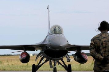 ABŞ İsrailə qırıcı təyyarələr yerləşdirir