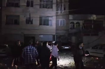 İsrail, yaxud ABŞ aviasiyası Güney Azərbaycanda mülki binalara növbəti zərbələr endirdi...+VİDEO