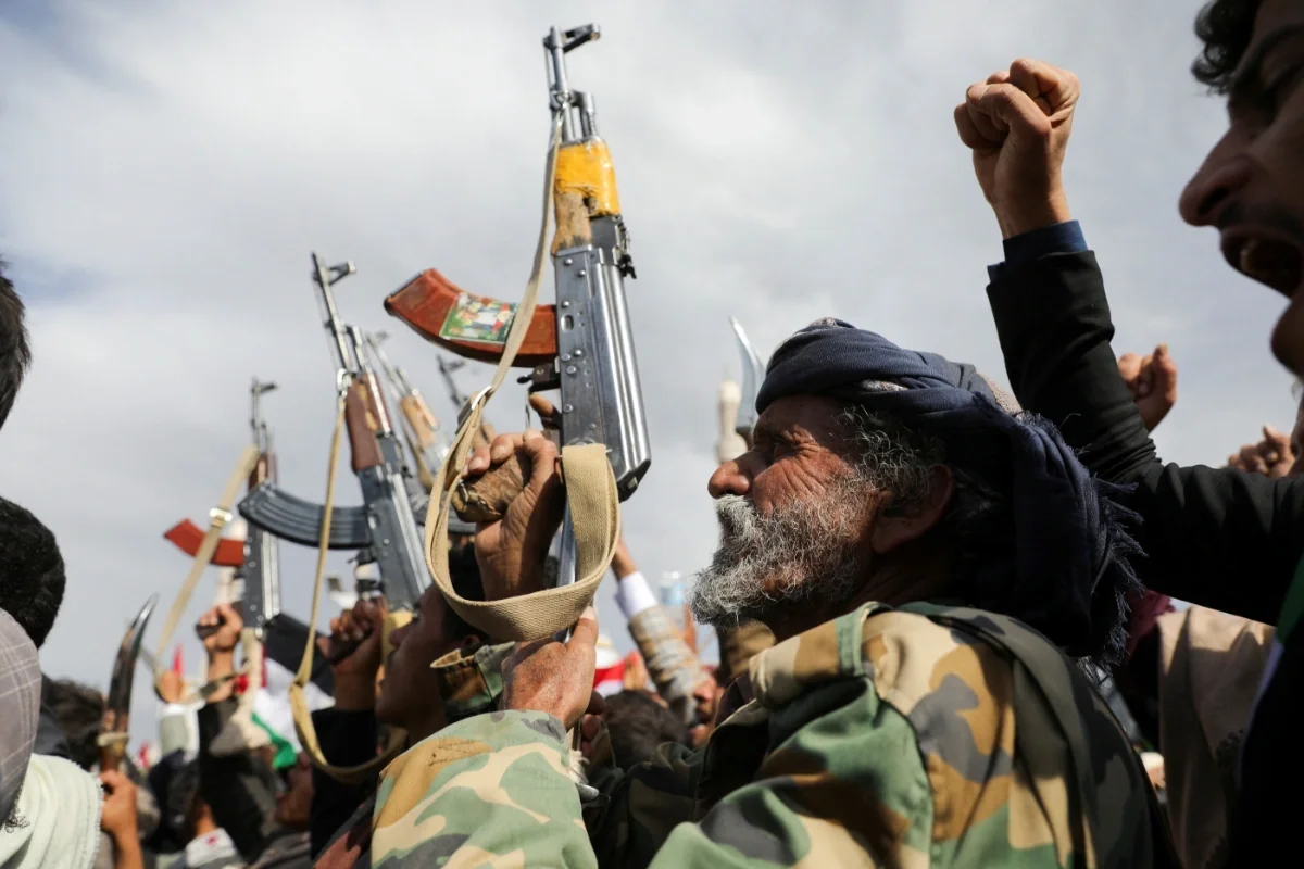 Йеменские хуситы заявили о ракетной атаке по объектам в Тель-Авиве