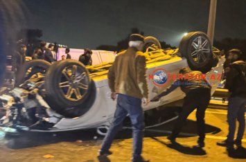 Mərdəkan şosesində zəncirvari qəza: avtomobil aşdı