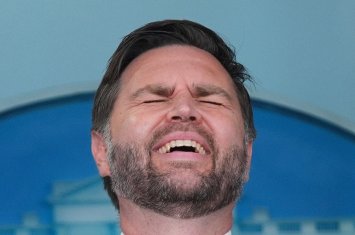 Vens İranla 21 saatlıq danışıqlardan sonra heç bir razılığa gələ bilmədın İslamabadı tərk etdi...