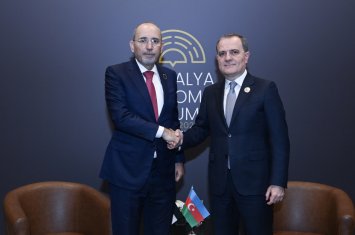 Азербайджан и Иордания обсудили активизацию усилий по расширению сотрудничества