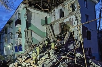 Украинские беспилотники атаковали Сызрань, обрушился подъезд дома