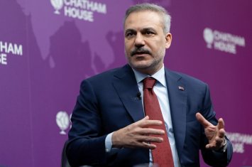 Хакан Фидан озвучил два сценария по Ормузскому проливу