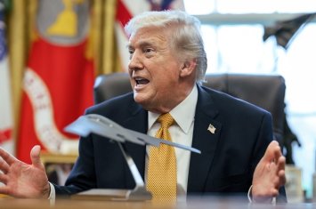 Трамп допустил продолжение переговоров с Ираном по телефону