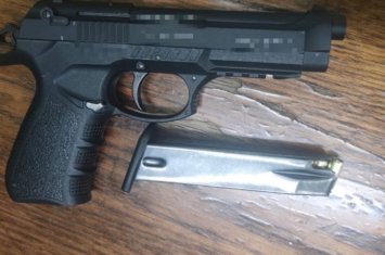 В Харькове мужчина совершил стрельбу в метро