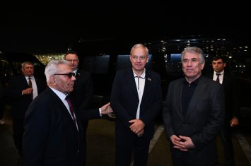 Председатель Палаты представителей парламента Беларуси прибыл в Азербайджан