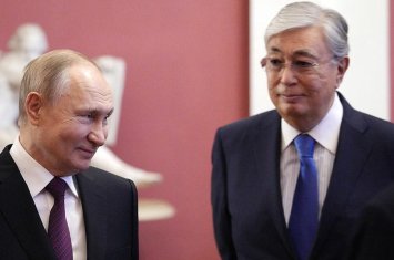 Россия подарила Казахстану тигров перед визитом Путина в Астану