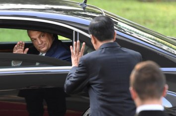 Bu sabiq korrupsioner lideri həbsdən qurtarmaq üçün BMT-də  vəzifəyə dürtməyə çalışırlar...