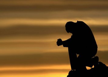 Ateistin ən çıxılmaz bir durumda Allaha yalvarması haqda ibrətamiz hekayə…