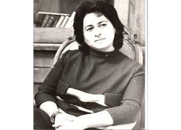 Məşədi Əzizbəyovun qızı Mərkəzi Komitənin xahişi ilə Meydanda çıxış edib xalqı nəyə çağıırdı?.. -ARXİV