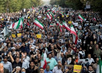 İranın bu sınağı islahat, yoxsa çöküşdür? - Politoloq açıqladı