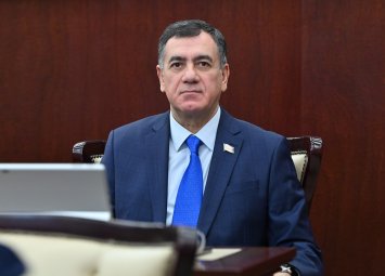 “Azərbaycan heç vaxt istəməz ki, qonşusunda yeni bir Suriya yaransın” – Qüdrət Həsənquliyev