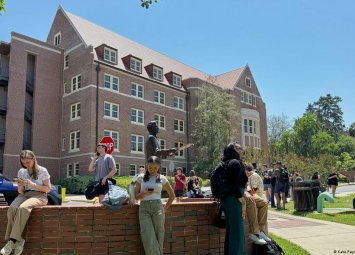 ABŞ-da tələbə Netanyahunu oxuduğu universiteti bombalamağa çağırdı...-FOTO