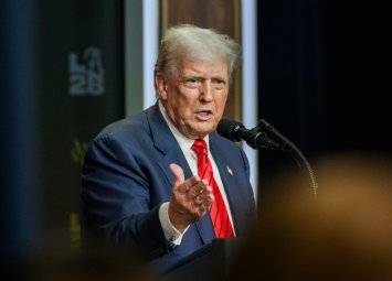 Трамп в ближайшее время рассмотрит предложение Ирана по урегулированию конфликта